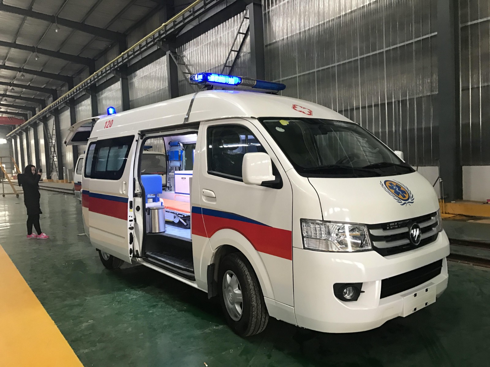 金乡县救护车转院