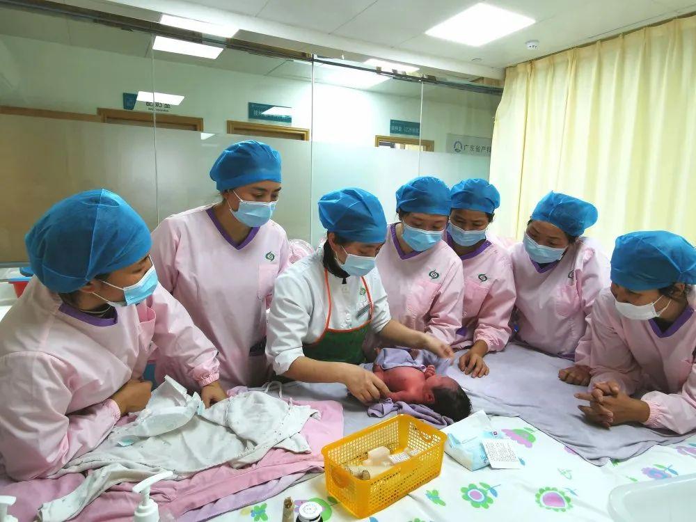金乡县妇婴监护型护送